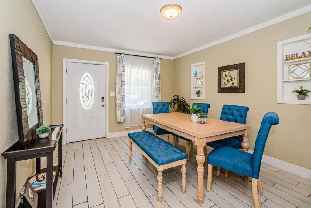 Villa Beautiful Pool House In Old Seminole Heights! Tampa Exterior foto